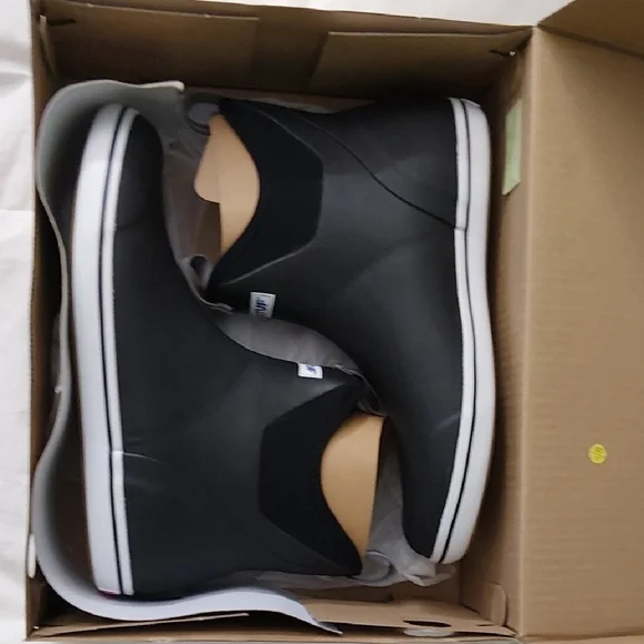 XTRATUF Men's Ankle Deck Boots - Black - Picture 4 of 6